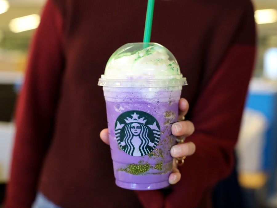 A+starbucks+customer+purchases+their+first+Witch%27s+brew+Frappuccino%21%0A