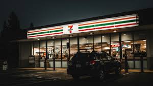 711